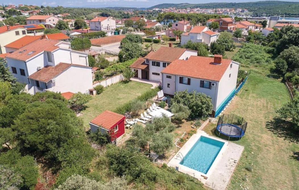 Villa Domus Maria With Swimming Pool And Free Parking Banjole Esterno foto