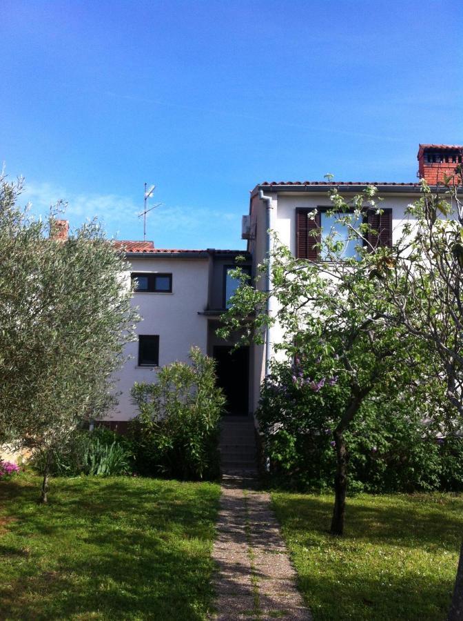 Villa Domus Maria With Swimming Pool And Free Parking Banjole Esterno foto