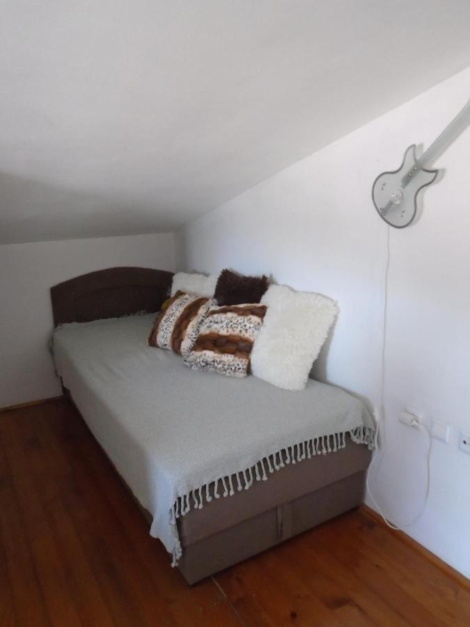 Villa Domus Maria With Swimming Pool And Free Parking Banjole Esterno foto