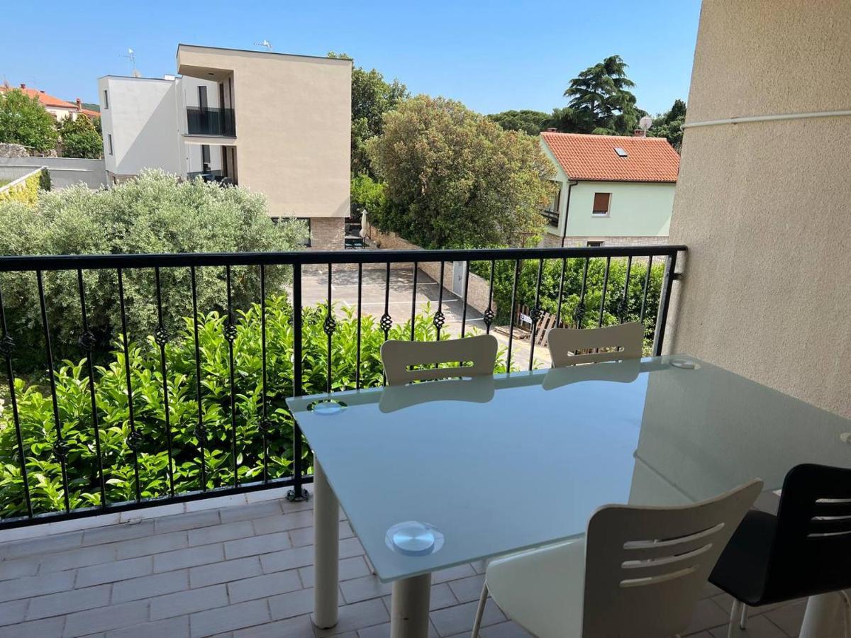 Villa Domus Maria With Swimming Pool And Free Parking Banjole Esterno foto