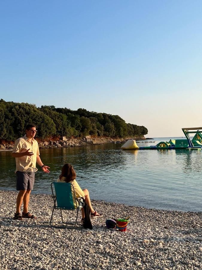 Villa Domus Maria With Swimming Pool And Free Parking Banjole Esterno foto